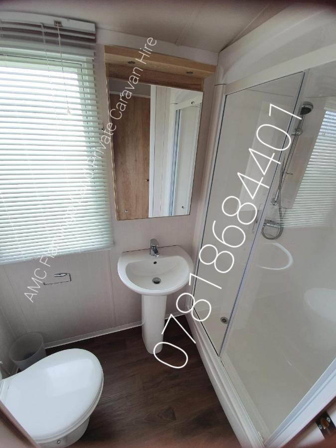 Flamingo Land - Cedar Wood Cw49 Hotel Kirby Misperton Bagian luar foto